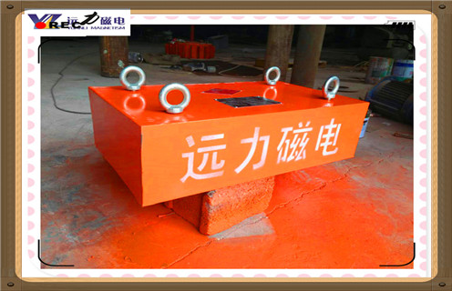 磁性礦除鐵器，磁性礦除鐵器電控系統(tǒng)的介紹的位置要求-CGB磁棒式半自動除鐵器_磁性礦除鐵器電控系統(tǒng)的介紹型號表_磁場強(qiáng)度標(biāo)準(zhǔn)范